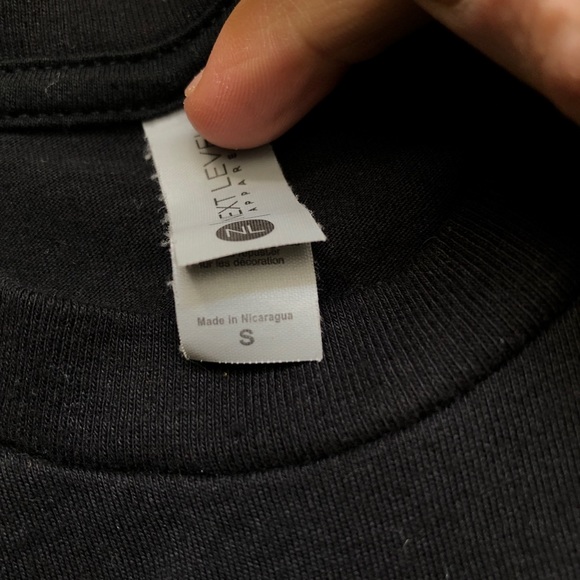 Peloton Canada Tee - Picture 2 of 3